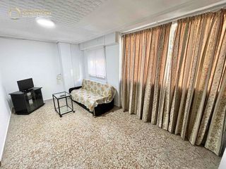 Piso en venta en El Mercado en Manises