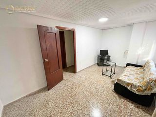 Piso en venta en El Mercado en Manises