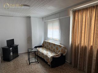 Piso en venta en El Mercado en Manises