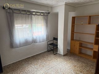 Piso en venta en El Mercado en Manises