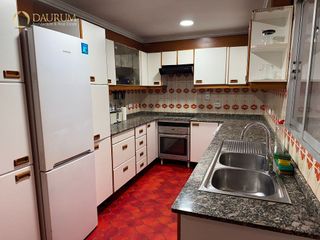 Piso en venta en El Mercado en Manises