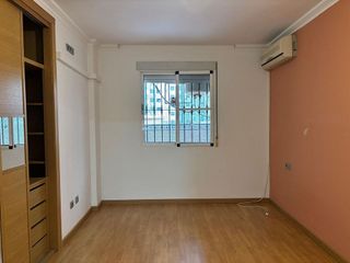 Piso en venta en Piscinas en Villarreal