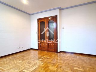 Piso en venta en La Ería - Masip en Oviedo