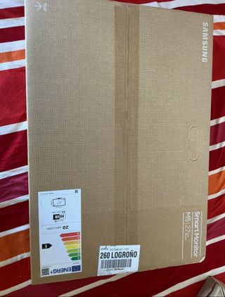 Monitor Samsung 27" Smart TV Plano Ligero