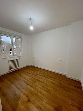 Piso en venta en Universidad en Ourense