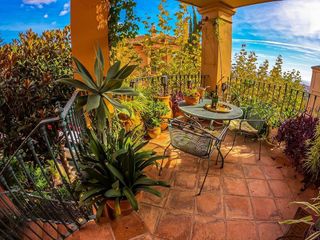 Ático en venta en Benahavís