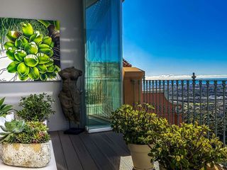 Ático en venta en Benahavís