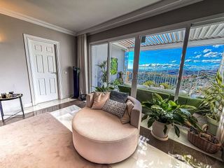 Ático en venta en Benahavís