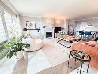 Ático en venta en Benahavís