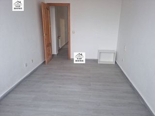 Piso en venta en Hospital - Parque sur en Albacete