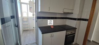 Piso en venta en Hospital - Parque sur en Albacete