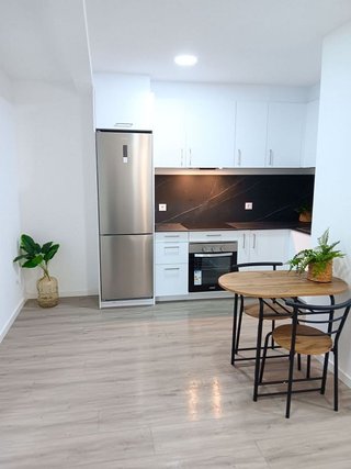 Piso en venta en Calvario - Santa Rita en Vigo