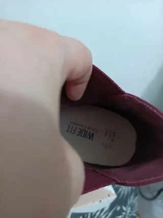 Botines burdeos de terciopelo