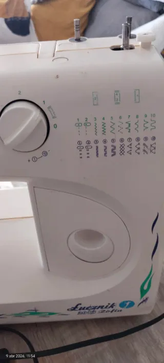 Máquina de coser Lucznik 7