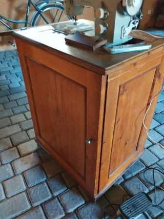 Máquina de coser Sigma Beige