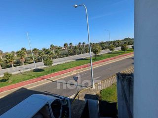Casa adosada en venta en Utrera