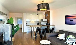 Piso en venta en Port Esportiu - Puig Rom - Canyelles en Roses