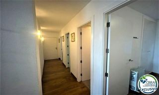 Piso en venta en Port Esportiu - Puig Rom - Canyelles en Roses