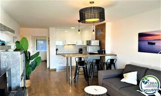 Piso en venta en Port Esportiu - Puig Rom - Canyelles en Roses