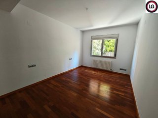 Dúplex en venta en Joc de la Bola - Camps d'Esports - Ciutat Jardí - Montcada en Lleida