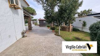Chalet en venta en Las Tres Piedras - Costa Ballena en Chipiona