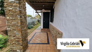 Chalet en venta en Las Tres Piedras - Costa Ballena en Chipiona
