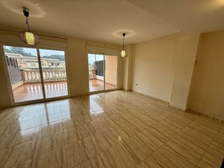 Casa adosada en venta en Zona Urbanizaciones en Alzira