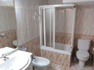 Casa adosada en venta en Colores - Entreparques en Sevilla