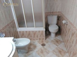 Casa adosada en venta en Colores - Entreparques en Sevilla