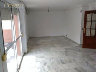 Casa adosada en venta en Colores - Entreparques en Sevilla