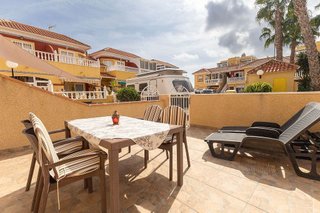 Casa pareada en venta en La Siesta - El Salado - Torreta en Torrevieja