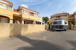 Casa pareada en venta en La Siesta - El Salado - Torreta en Torrevieja