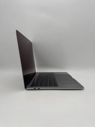 MacBook Pro 13” mid (2019)