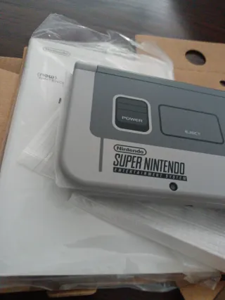 New Nintendo 3DS XL Super Nintendo Ed.