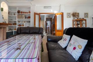 Chalet en venta en Sanlúcar la Mayor