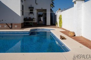 Chalet en venta en Sanlúcar la Mayor