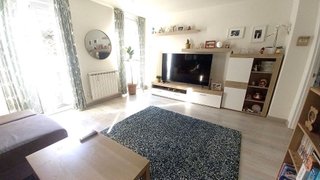 Casa adosada en venta en La Pola Siero en Siero