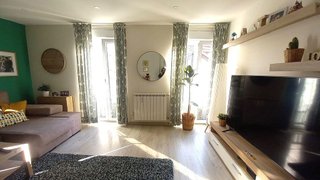 Casa adosada en venta en La Pola Siero en Siero