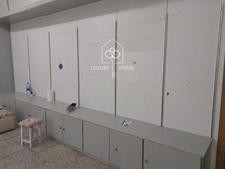 Local comercial en venta en Barri Antic - Centre en Viladecans