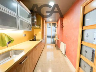 Piso en venta en Montigalà -Sant Crist en Badalona