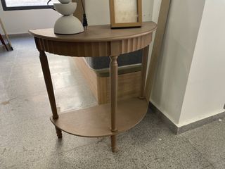 PRODUCTO NUEVO  Consola entradita de madera beige