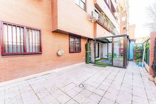Piso en venta en Juan de la Cierva en Getafe
