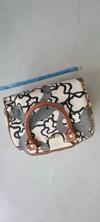 Bolso bowling Tous modelo Kaos con correa