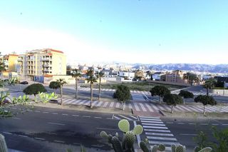 Piso en venta en Las Salinas en Roquetas de Mar