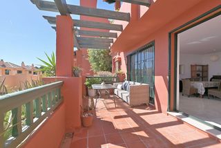 Piso en venta en Sitio de Calahonda en Mijas