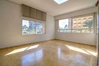 Piso en venta en Playa de San Juan en Alicante