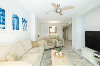 Piso en venta en Nueva Andalucía centro en Marbella