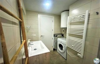 Piso en venta en Port Esportiu - Puig Rom - Canyelles en Roses