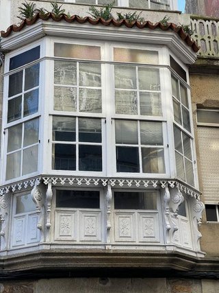 Casa adosada en venta en Noia