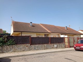 Chalet en venta en Novés